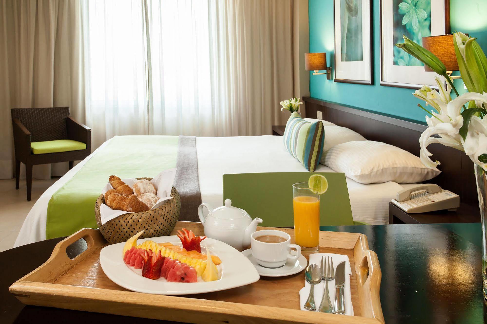 B&B Rooms 蓬塔卡纳 外观 照片